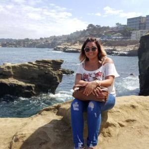 Meet your Posher, Lori